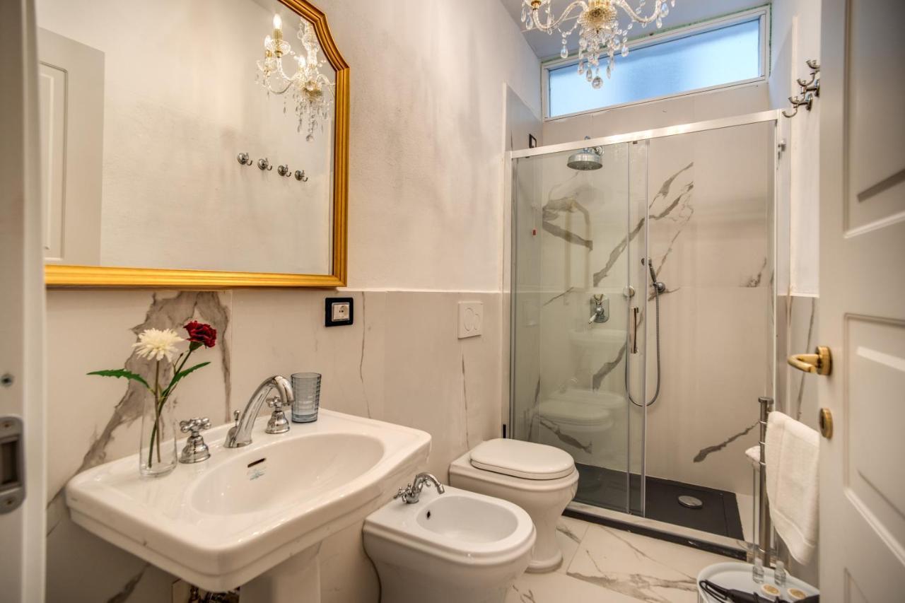 Aweshomeitaly - White Mirrors Apartment Pisa Eksteriør bilde